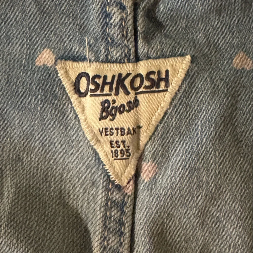 OshKosh B’gosh Heart Print Denim Overalls 12M Toddler Girls Classic
